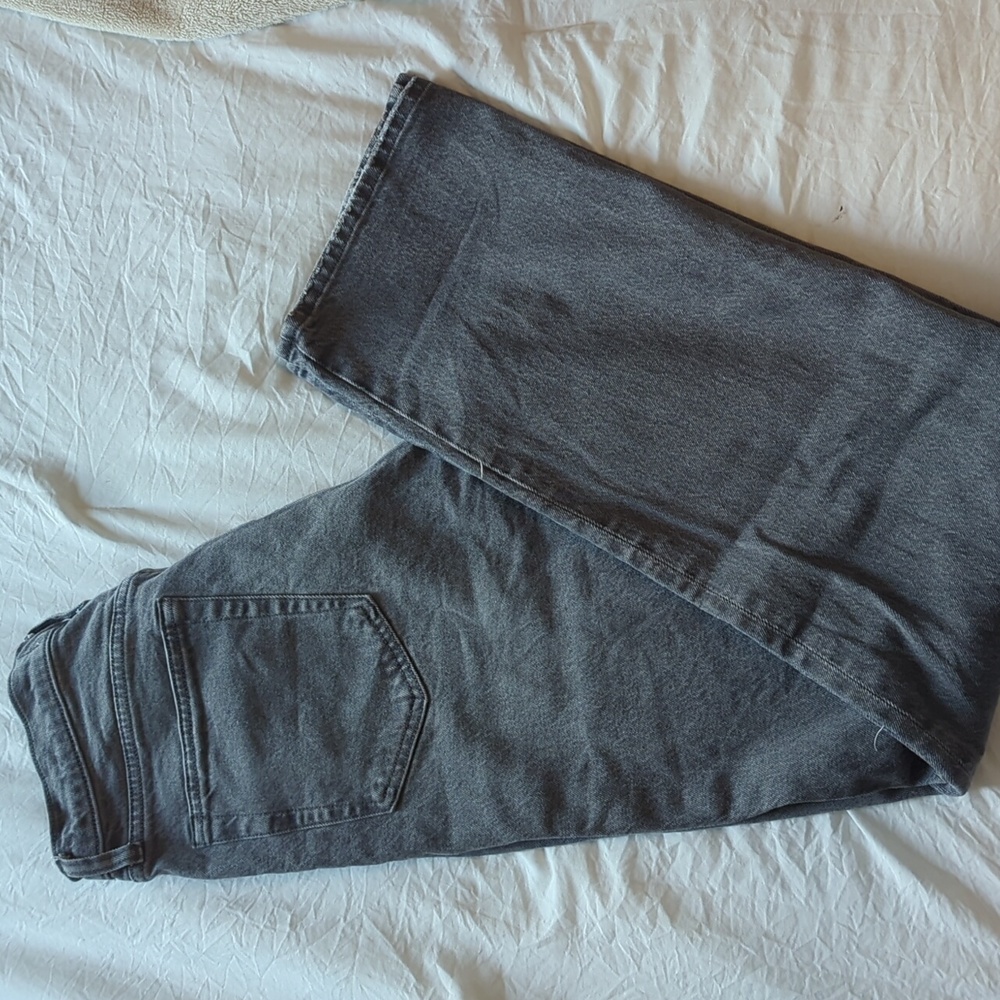 Abercrombie & Fitch '90s straight jean ultra high rise
